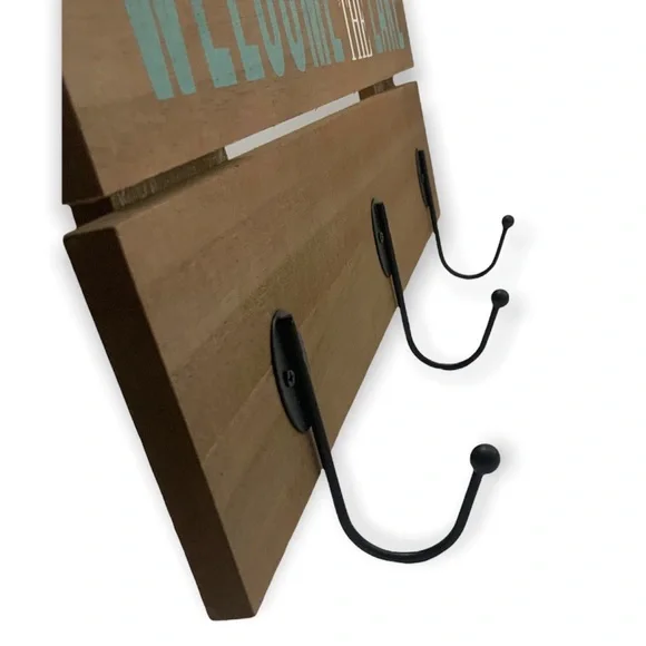 Welcome To The Lake Wall Mount Hook Rack Wood 3 Metal Hooks - Picture 5 of 7